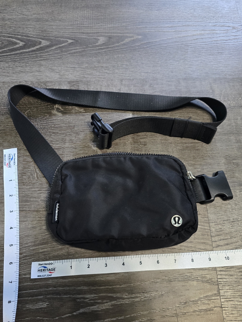 0lululemon athletica Black Waist Belt Bag